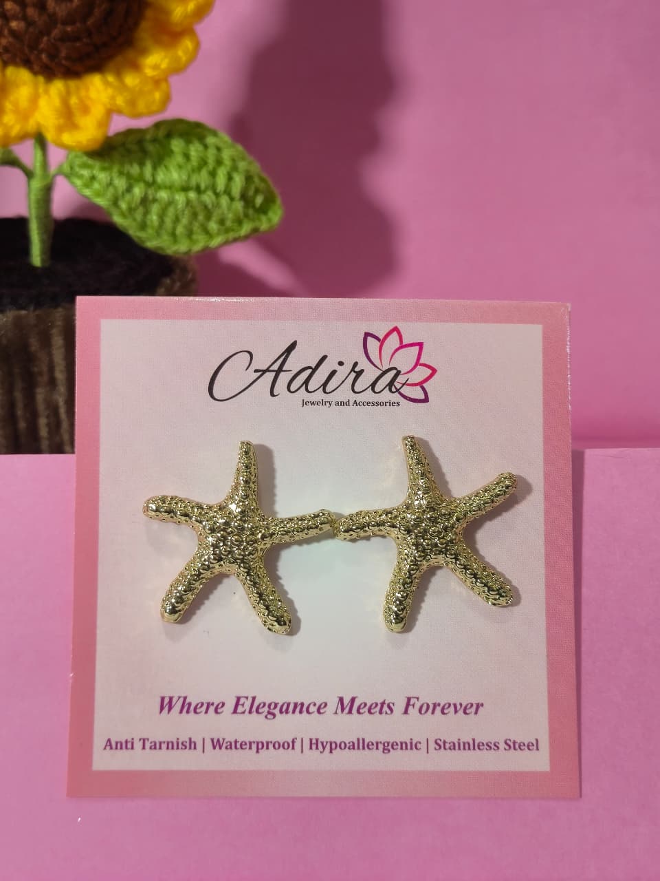 Starfish studs