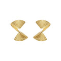 Twirl studs