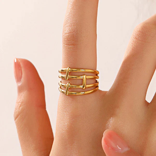 Infinity Link Ring
