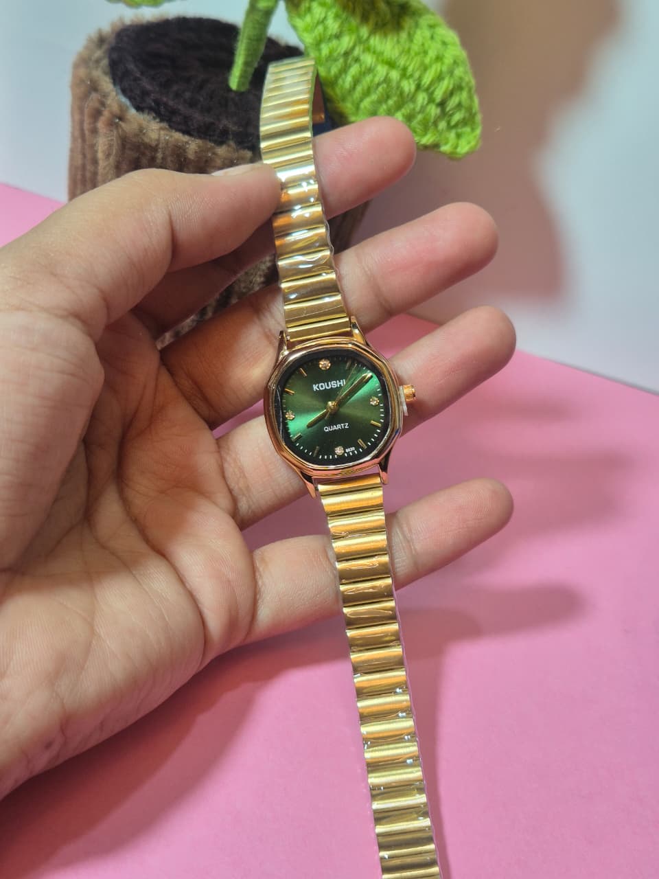 Emerald Grace Gold Watch
