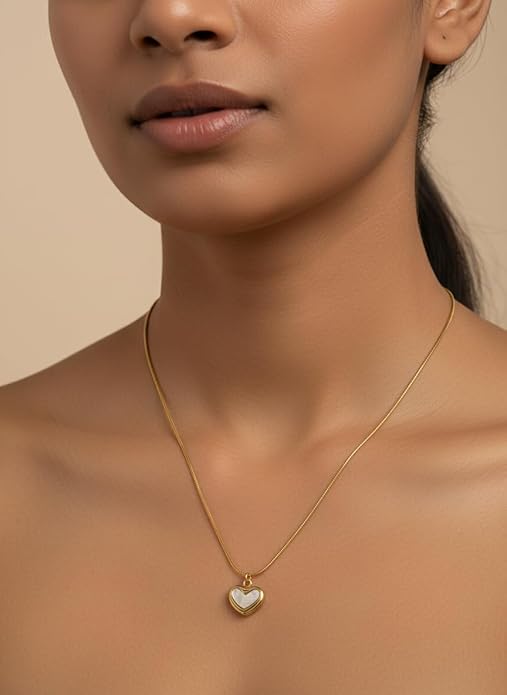 Pearlheart Pendant Necklace