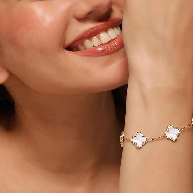 white Clover Bracelet
